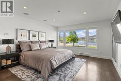 Primary bedroom - 