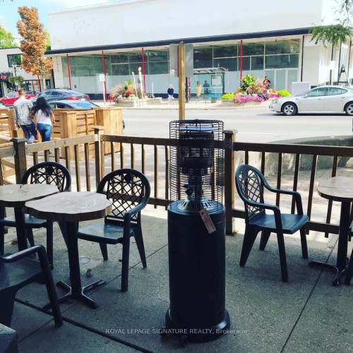 94 Lakeshore Road E, Mississauga, ON 