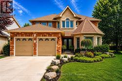 183 DANIELS STREET Hamilton, ON L9G 4Y6