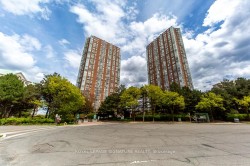 510-5 Concorde Place Toronto, ON M3C 3M8