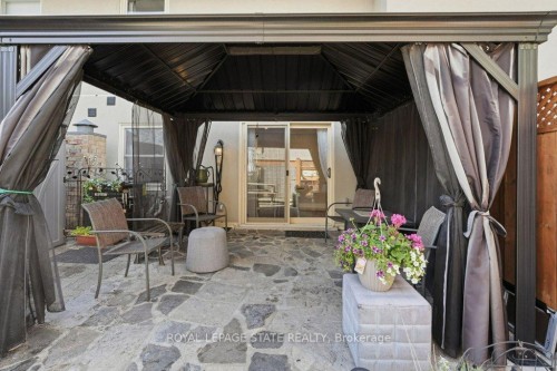 1402 Ghent Avenue, Burlington, ON - 