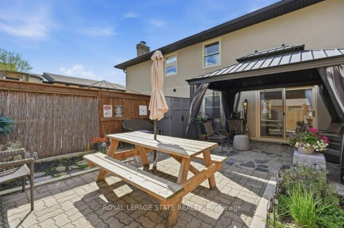 1402 Ghent Avenue, Burlington, ON - Outdoor With Deck Patio Veranda