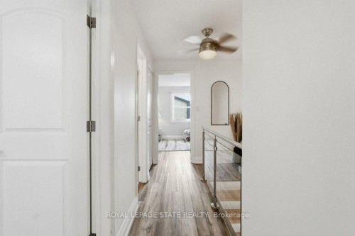 1402 Ghent Avenue, Burlington, ON - Indoor Photo Showing Other Room