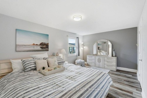 1402 Ghent Avenue, Burlington, ON - Indoor Photo Showing Bedroom