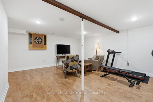 1402 Ghent Avenue, Burlington, ON - Indoor Photo Showing Gym Room