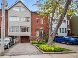 227 Berkeley Street Toronto, ON M5A 2X3