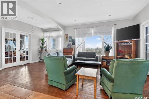 Counios Acreage, Lumsden Rm No. 189, SK - Indoor Photo Showing Living Room