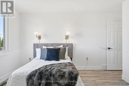 80157 Sharpes Creek Line, Central Huron (Goderich), ON - Indoor Photo Showing Bedroom