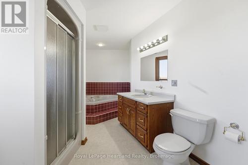 80157 Sharpes Creek Line, Central Huron (Goderich), ON - Indoor Photo Showing Bathroom