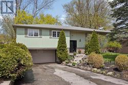 95 BOOTH DRIVE Whitchurch-Stouffville, ON L4A 4K4