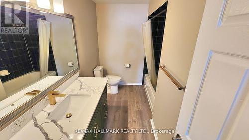 48 Downing Crescent, Barrie, ON - Indoor Photo Showing Other Room