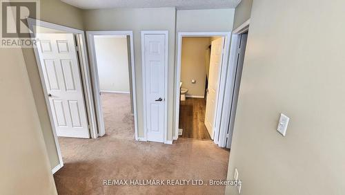48 Downing Crescent, Barrie, ON - Indoor Photo Showing Other Room