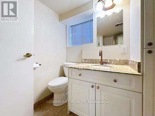 1475 Garnet Avenue, Mississauga, ON - Indoor Photo Showing Bathroom