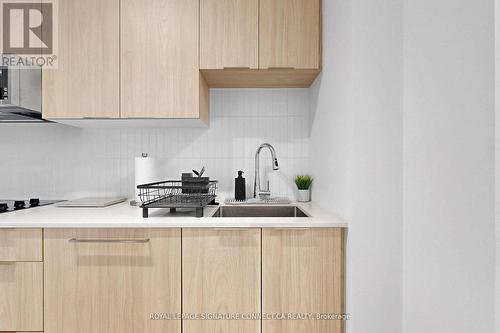 509 - 2501 Saw Whet Boulevard, Oakville, ON - Indoor Photo Showing Kitchen