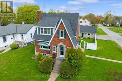 143 LINWOOD AVENUE  Port Colborne (Sugarloaf), ON L3K 5K1