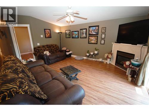 270 Road 2, Oliver, BC 