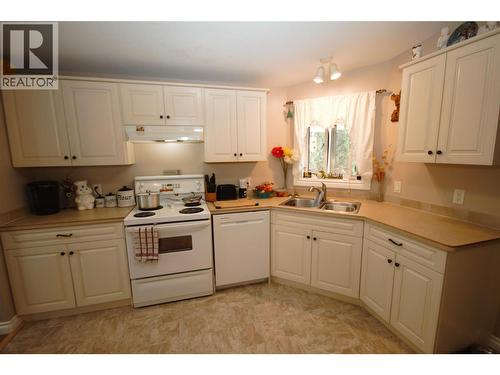 270 Road 2, Oliver, BC 