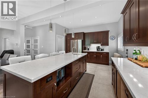 179 Macnab Street N, Hamilton, ON - Indoor Photo Showing Kitchen