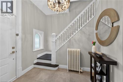 179 Macnab Street N, Hamilton, ON - Indoor Photo Showing Other Room