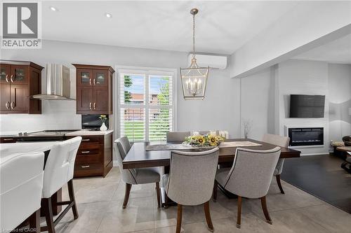 179 Macnab Street N, Hamilton, ON - Indoor Photo Showing Dining Room