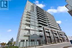 720 - 60 HONEYCRISP CRESCENT Vaughan, ON L4K 0N5