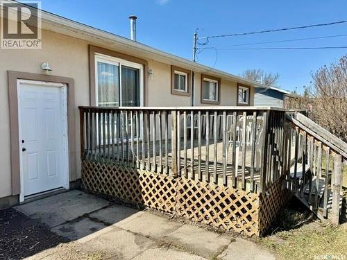 208 2Nd Street Ne, Watson, SK - Outdoor With Deck Patio Veranda