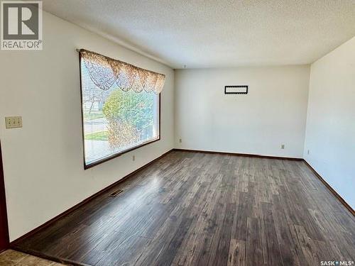 208 2Nd Street Ne, Watson, SK - Indoor Photo Showing Other Room