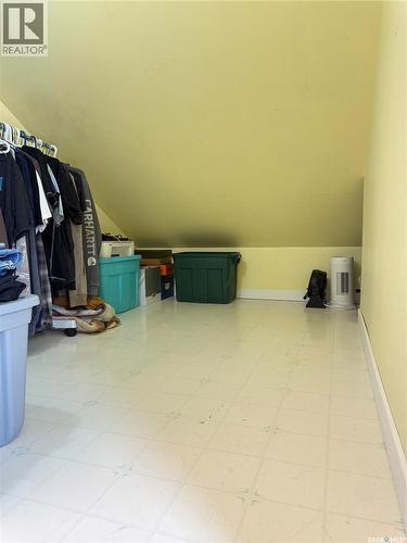 278 8Th Avenue E, Melville, SK - Indoor