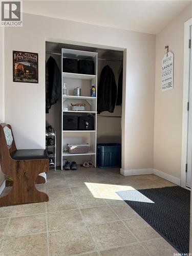 278 8Th Avenue E, Melville, SK - Indoor