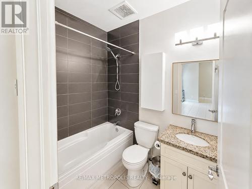 110 - 25 Concession Street, Cambridge, ON - Indoor Photo Showing Bathroom