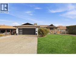 356 GLENEAGLES Drive Kamloops, BC V2E 1Z4