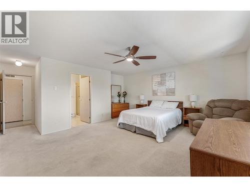 2477 Ingram Road Unit# 310, West Kelowna, BC - Indoor Photo Showing Bedroom