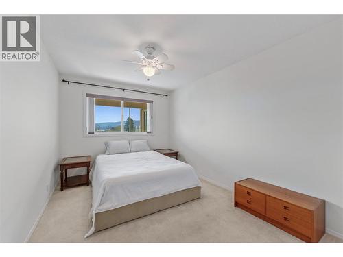 2477 Ingram Road Unit# 310, West Kelowna, BC - Indoor Photo Showing Bedroom