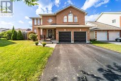 85 WOLISTON CRESCENT  Ottawa, ON K2W 1G2