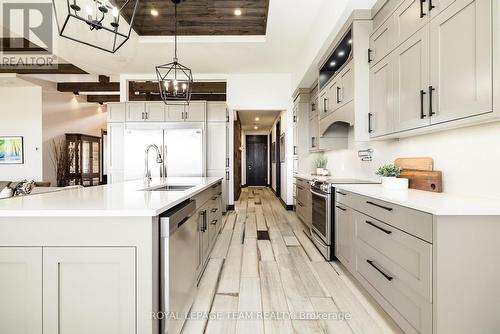 153 Adrien Street, Clarence-Rockland, ON - Indoor Photo Showing Kitchen With Upgraded Kitchen