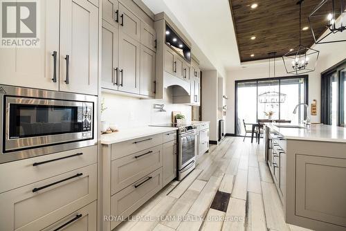 153 Adrien Street, Clarence-Rockland, ON - Indoor Photo Showing Kitchen With Upgraded Kitchen