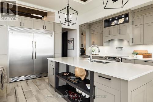 153 Adrien Street, Clarence-Rockland, ON - Indoor Photo Showing Kitchen With Double Sink With Upgraded Kitchen