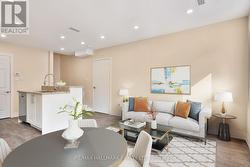 2 - 795 BROADVIEW AVENUE Toronto, ON M4K 2P8
