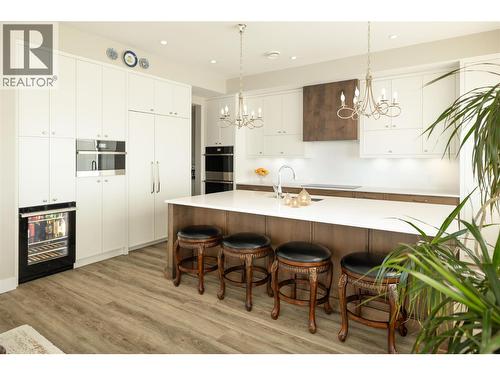 274 Summer Wood Drive, Kelowna, BC - Indoor Photo Showing Other Room