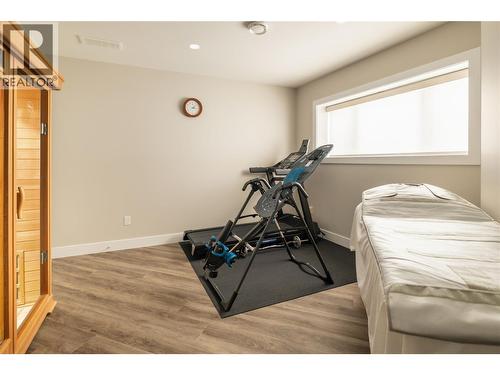 274 Summer Wood Drive, Kelowna, BC - Indoor Photo Showing Other Room