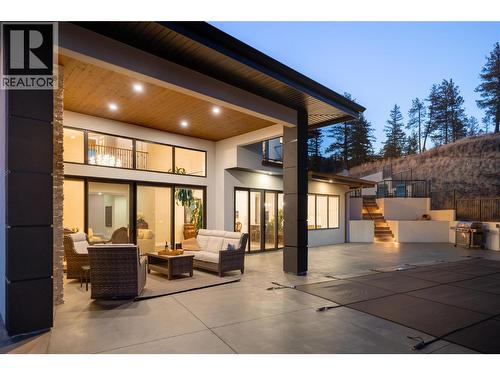 274 Summer Wood Drive, Kelowna, BC - Outdoor
