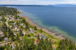 4854 KILMARNOCK Dr  Courtenay, BC V9N 9A5