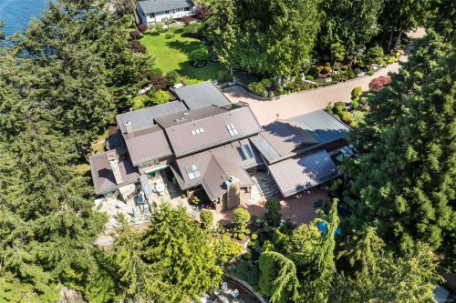960 Lands End End, North Saanich, BC 