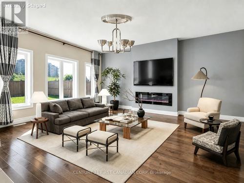 111 Bradwell Chase, London North (North R), ON - Indoor Photo Showing Living Room With Fireplace