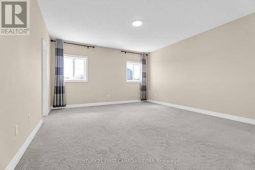111 Bradwell Chase, London North (North R), ON - Indoor Photo Showing Other Room