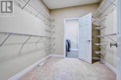 111 Bradwell Chase, London North (North R), ON - Indoor With Storage