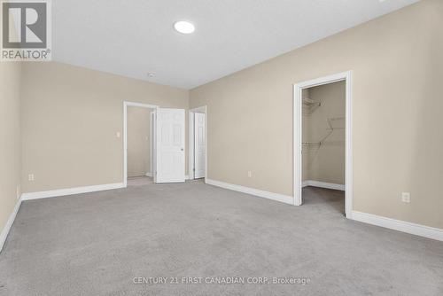 111 Bradwell Chase, London North (North R), ON - Indoor Photo Showing Other Room
