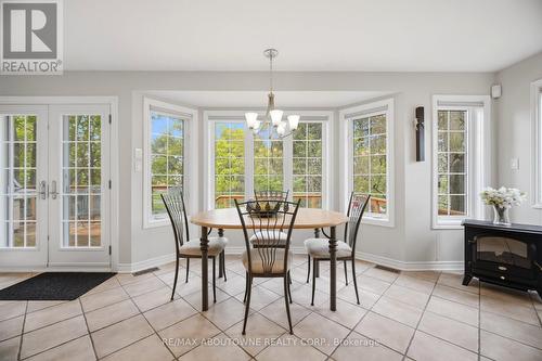 41 Plainsman Road, Mississauga, ON - Indoor Photo Showing Dining Room