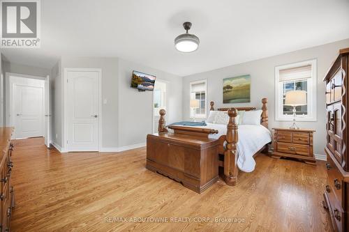 41 Plainsman Road, Mississauga, ON - Indoor Photo Showing Bedroom