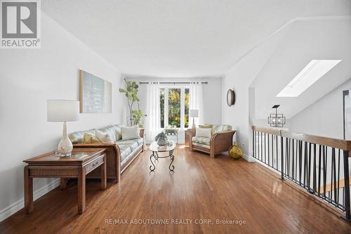 41 Plainsman Road, Mississauga, ON - Indoor